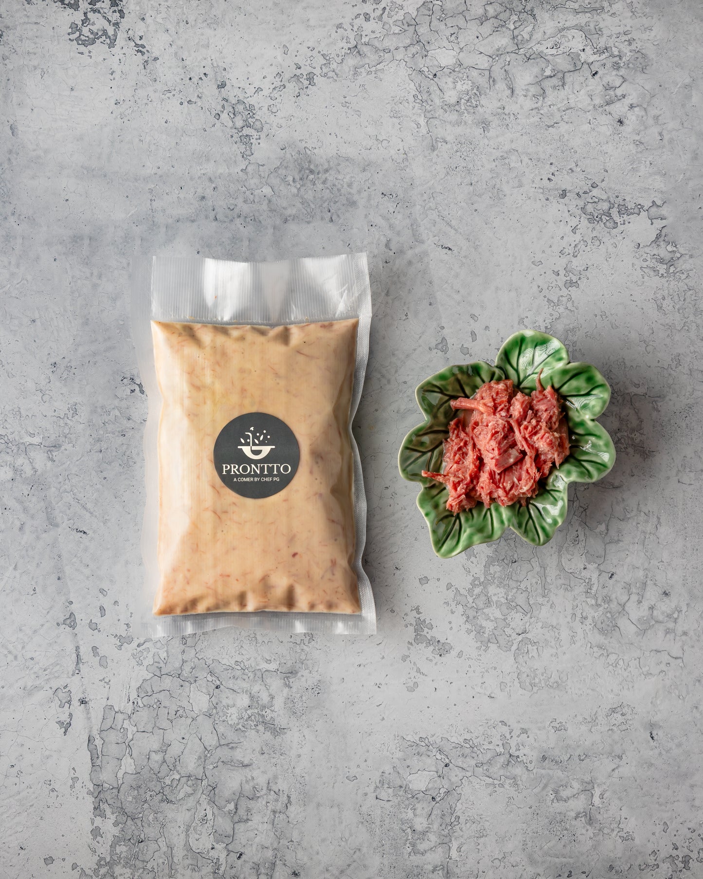 Molho de queijo com carne seca