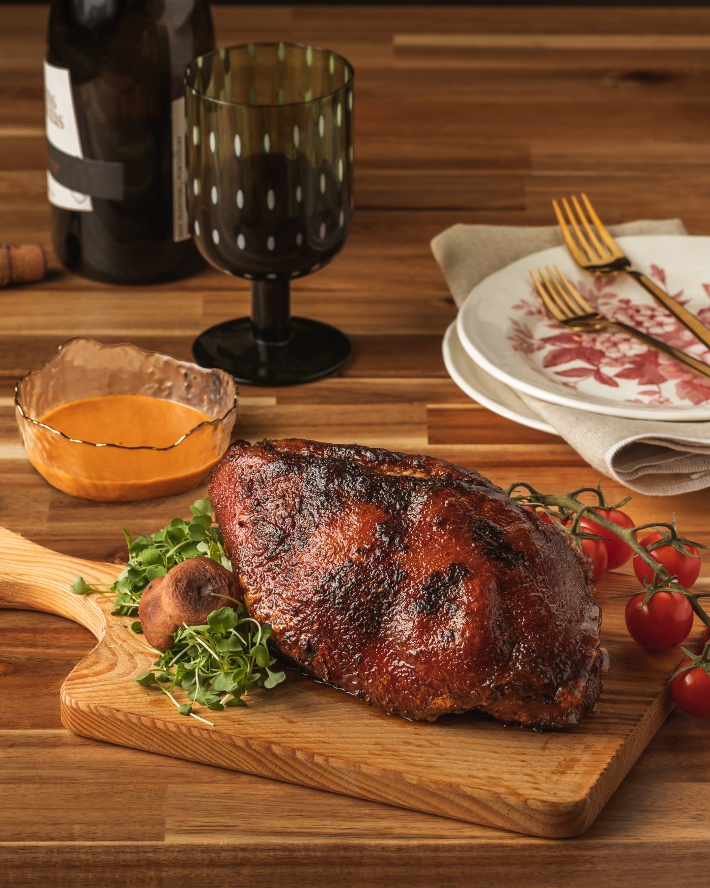 Pernil de Leitão Desossado Assado ao Próprio Molho - apenas por encomenda